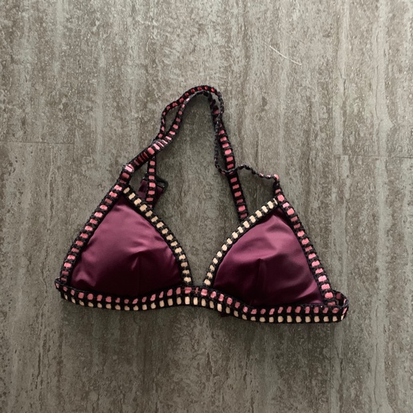 PINK Victoria’s Secret bikini top